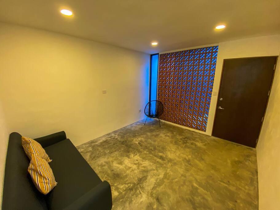 メリダ Modern Casa With Pool 7 Mins From Centro 5Min La Plancha Parkヴィラ エクステリア 写真